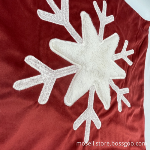Soft Touch Christmas Snowflake Pattern Square Pillowcase